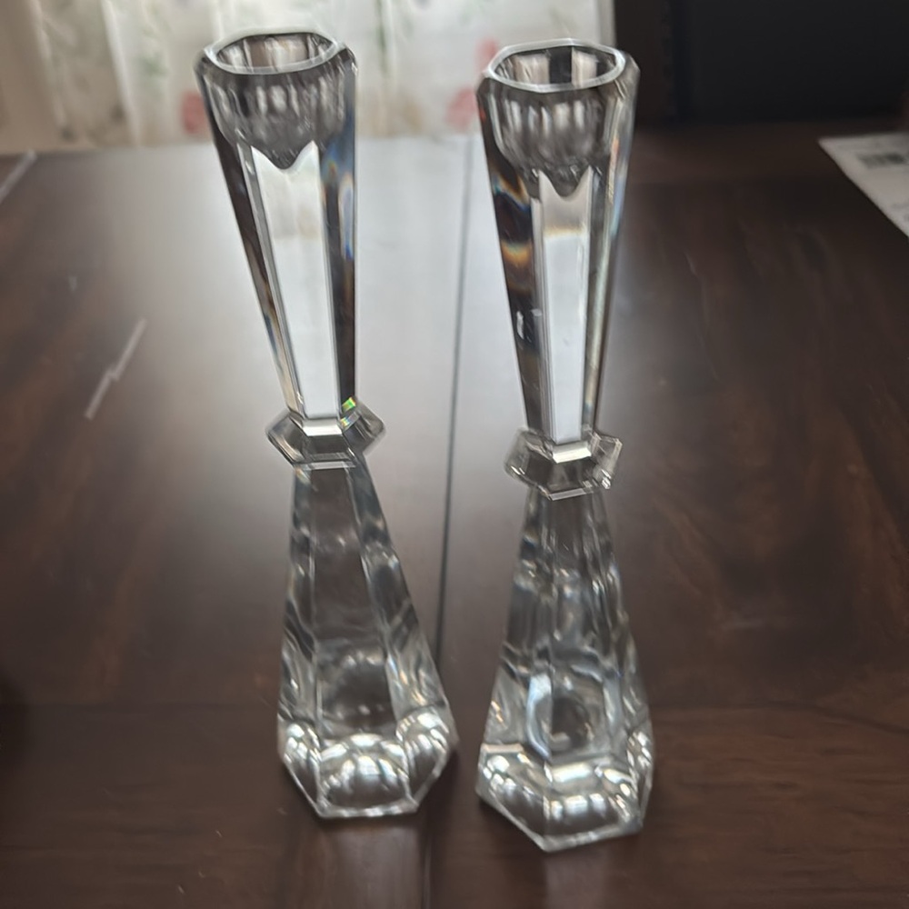 NEW! 9” Crystal candle sticks pair. In excellent condition Never used.